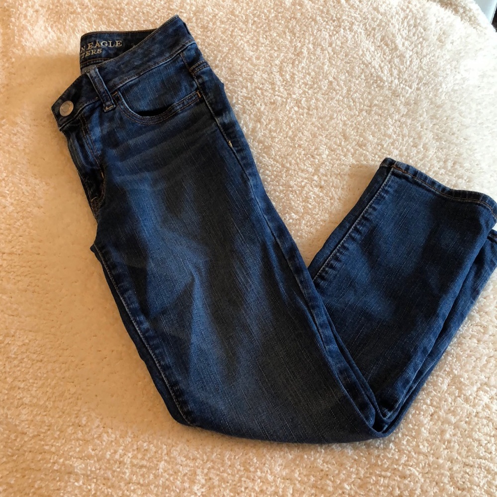 Light wash cropped jeans